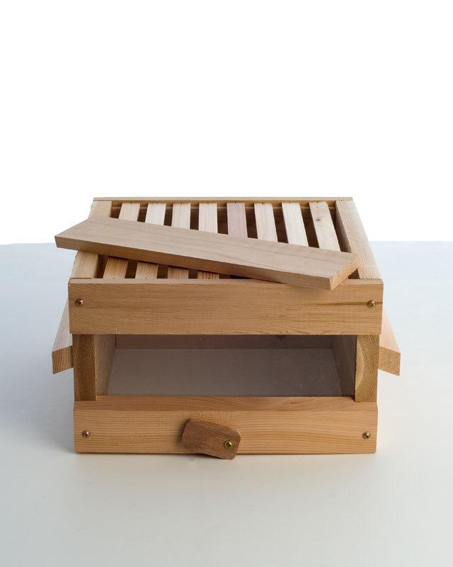 Factory second western red cedar warre hive box with top bars
