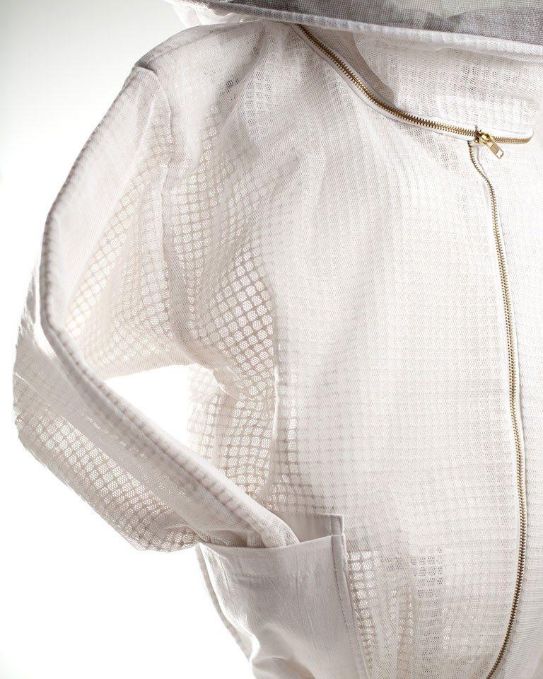 Ventilated jacket with hat and veil